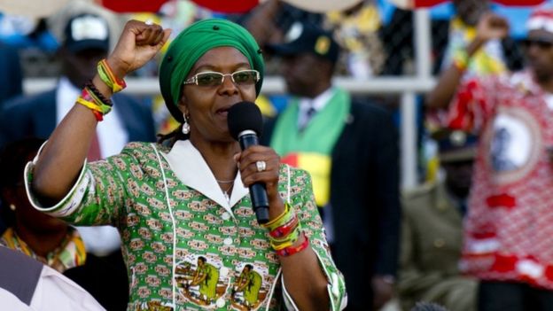 Η γυναίκα πίσω από την πτώση του προέδρου της Ζιμπάμπουε
