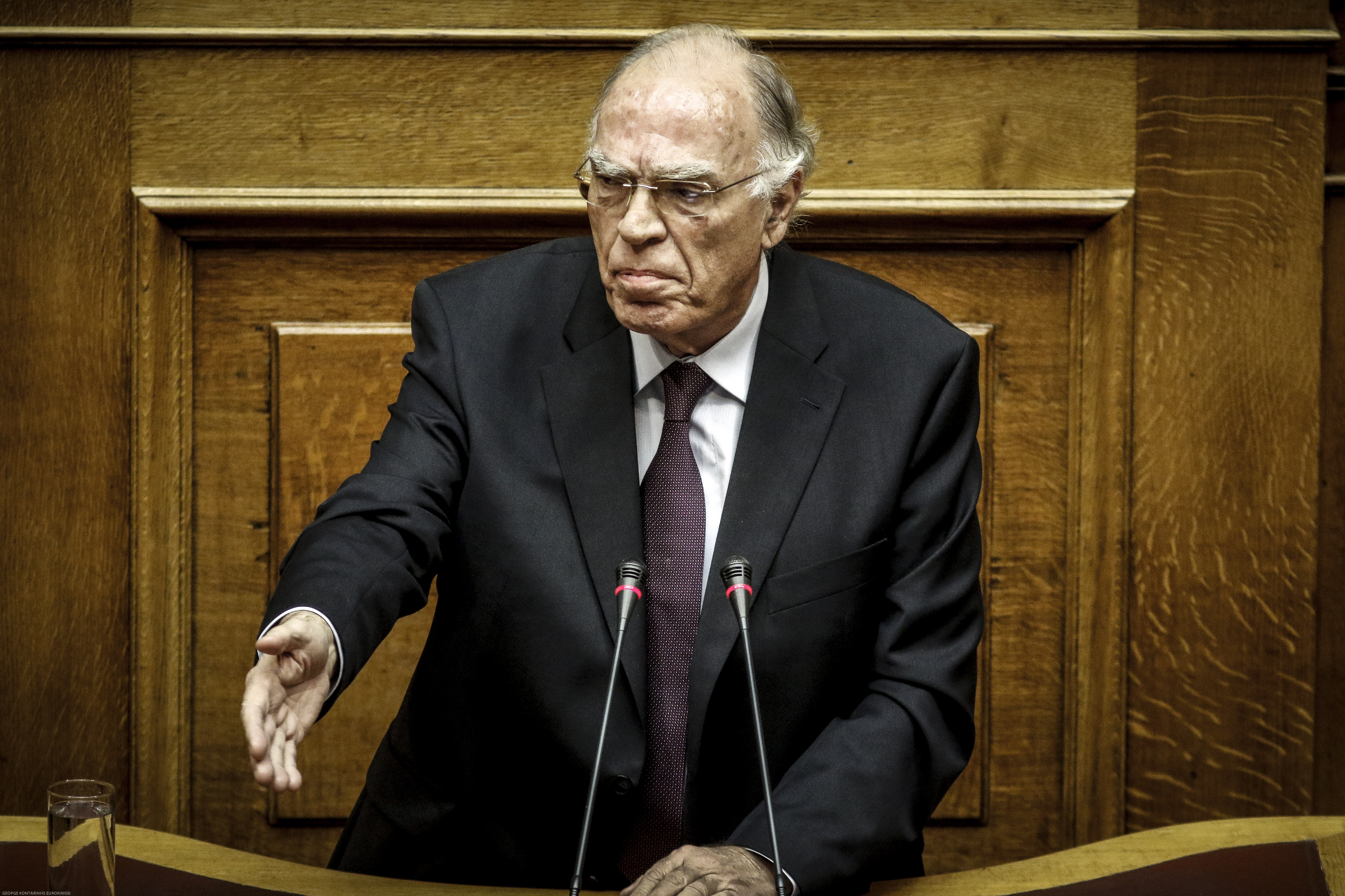 Ένωση Κεντρώων: Παρακολουθούμε παραστάσεις από ΣΥΡΙΖΑ – ΝΔ στη Βουλή