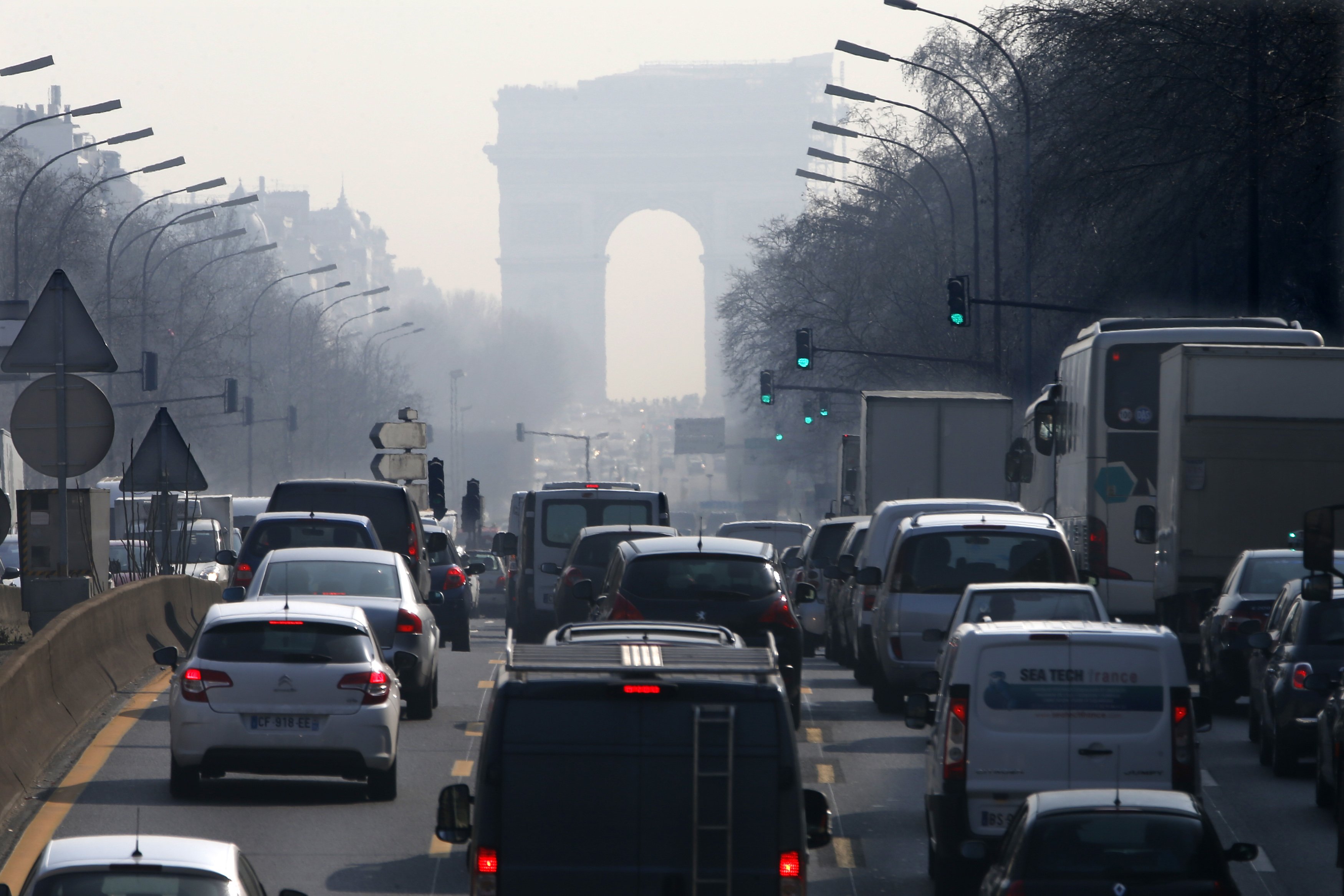 «Μπλόκο» στα ρυπογόνα οχήματα σε ευρωπαϊκές πόλεις