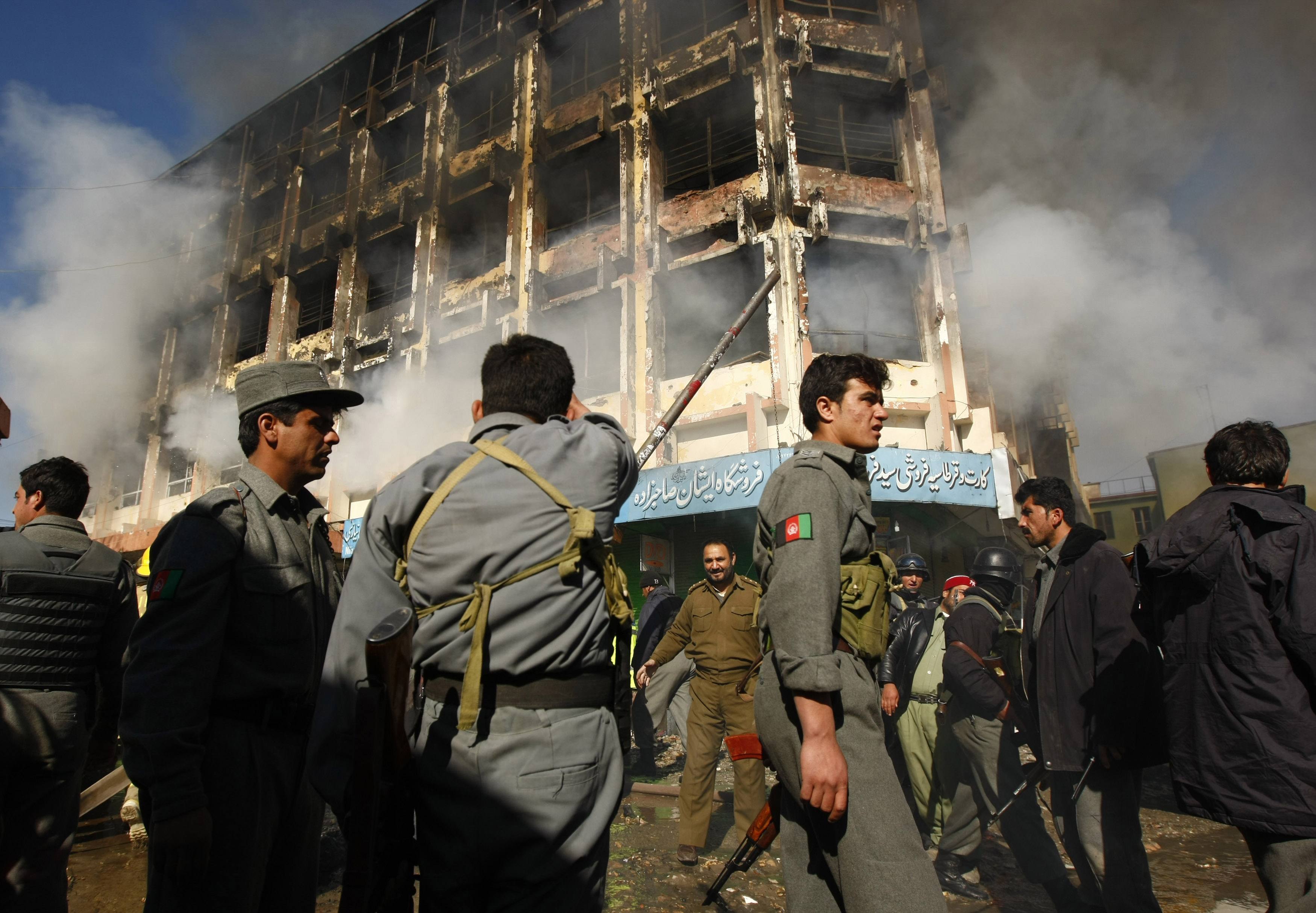 Αφγανιστάν: Επίθεση καμικάζι στη διάρκεια κηδείας - Τουλάχιστον 15 νεκροί