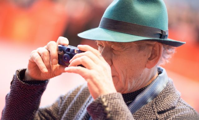 Ίαν ΜακΚέλεν: «Γνωρίζω ηθοποιούς που πρόσφεραν σεξ για ένα ρόλο»