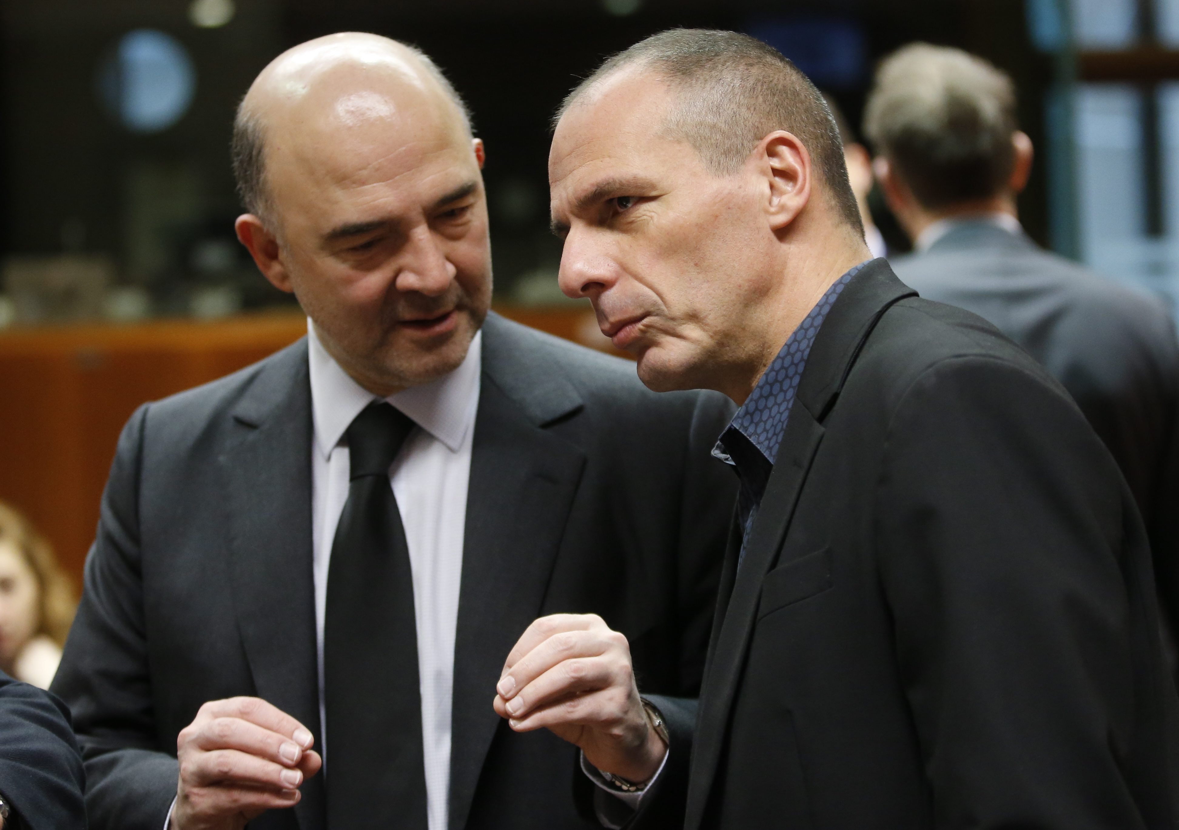 Μοσκοβισί: «Παραμύθια για παιδάκια» έπρεπε να λέγεται το βιβλίο του Βαρουφάκη