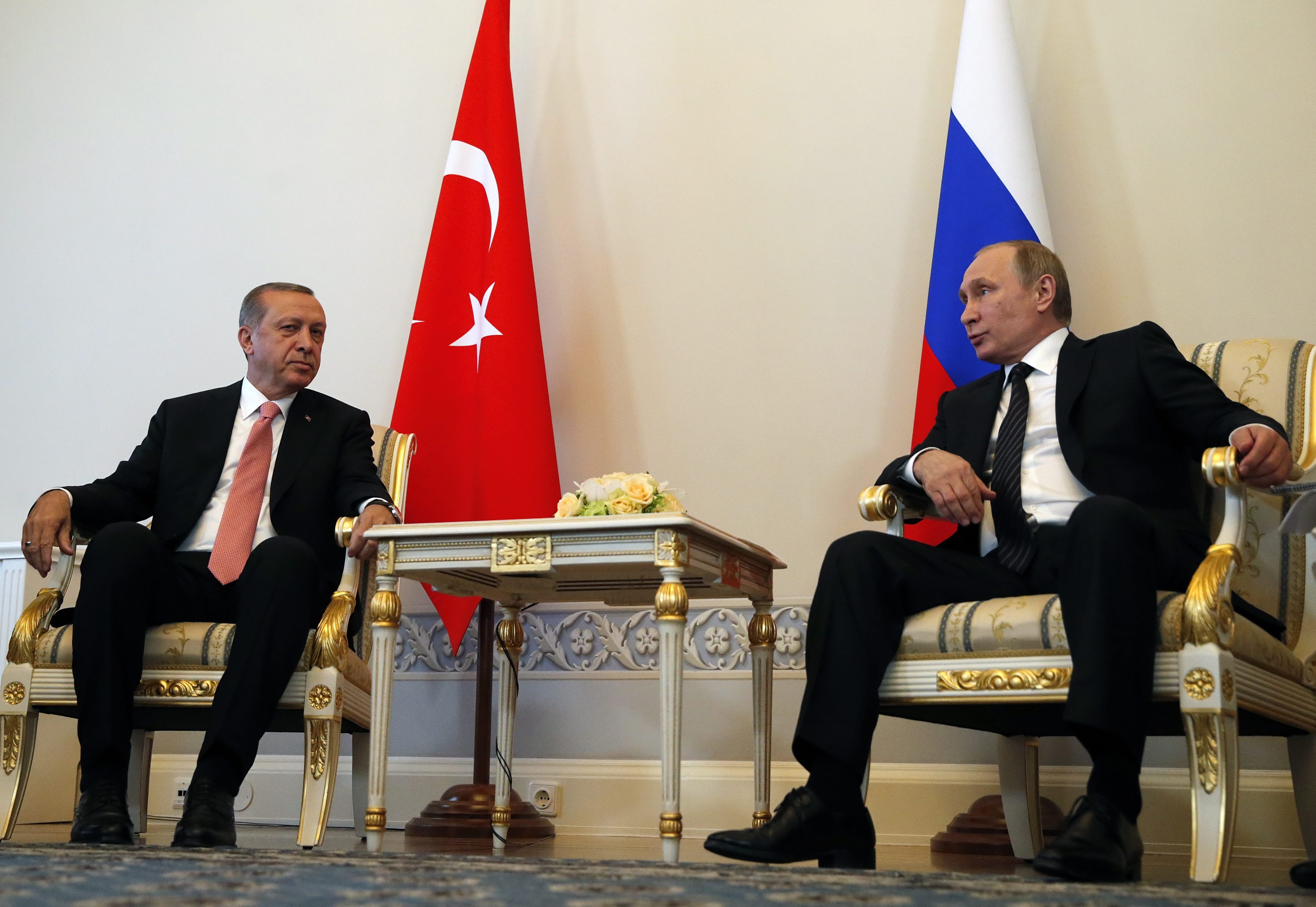 Συνεργασία Τουρκίας-Ρωσίας για την απομάκρυνση ανθρώπων από τη Δαμασκό