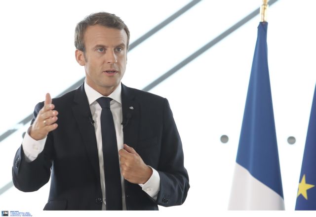 Γαλλία: Βασιλικά γενέθλια για τον πρόεδρο Μακρόν