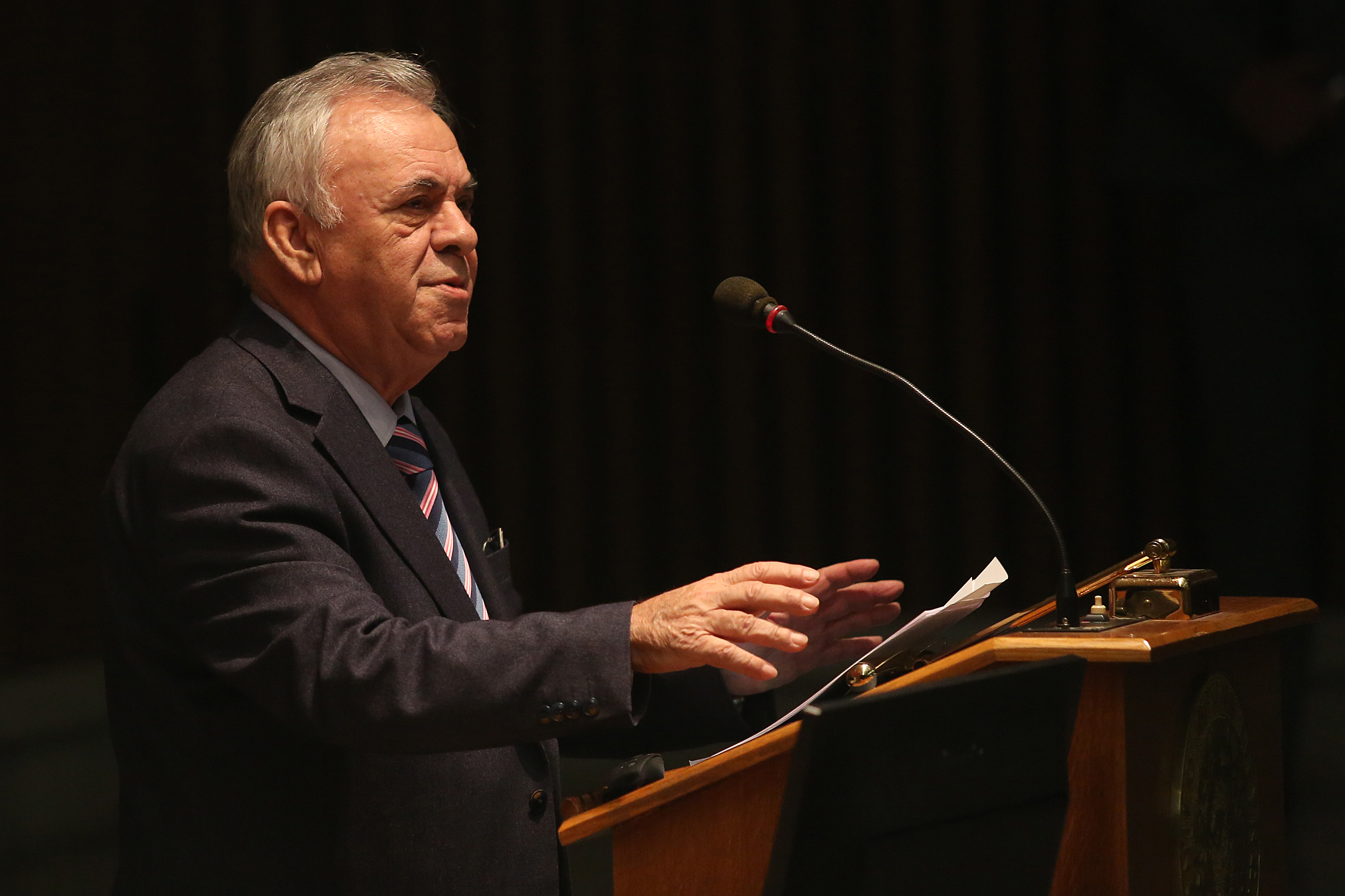 Δραγασάκης: Έτος ανάκαμψης το 2018, αλλά και σκληρής δουλειάς