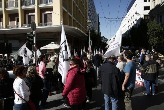 Τι οδήγησε την κυβέρνηση να κάνει πίσω στην απεργία