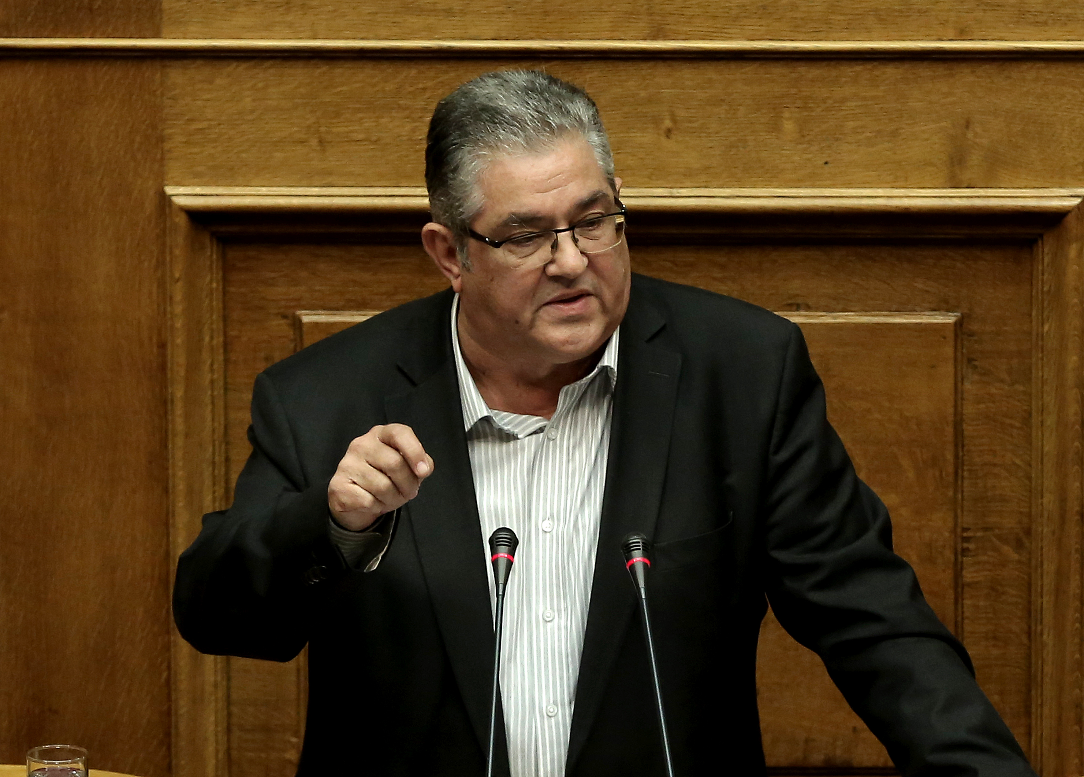 Κουτσούμπας: Τα μνημόνια είναι εδώ και παραμένουν