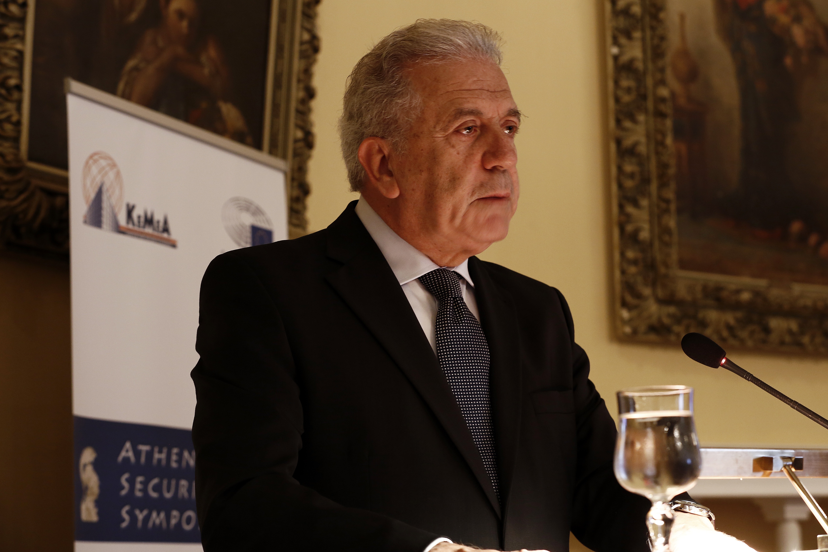 Δ.Αβραμόπουλος: Το Δουβλίνο όπως το ξέραμε πέθανε