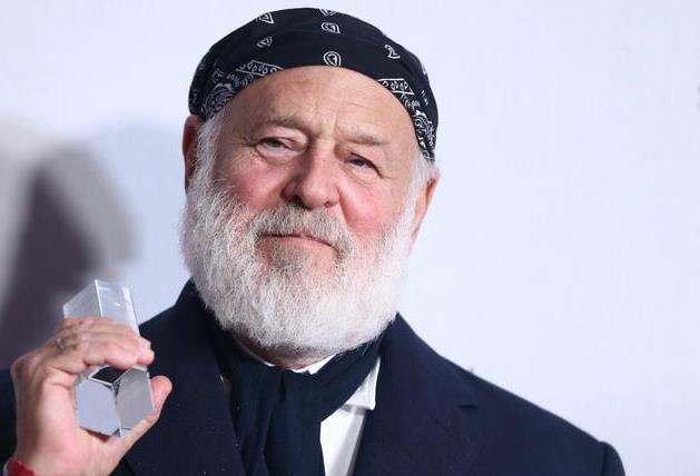 Και ο φωτογράφος Μπρους Ουέμπερ κατηγορείται για σεξουαλική επίθεση