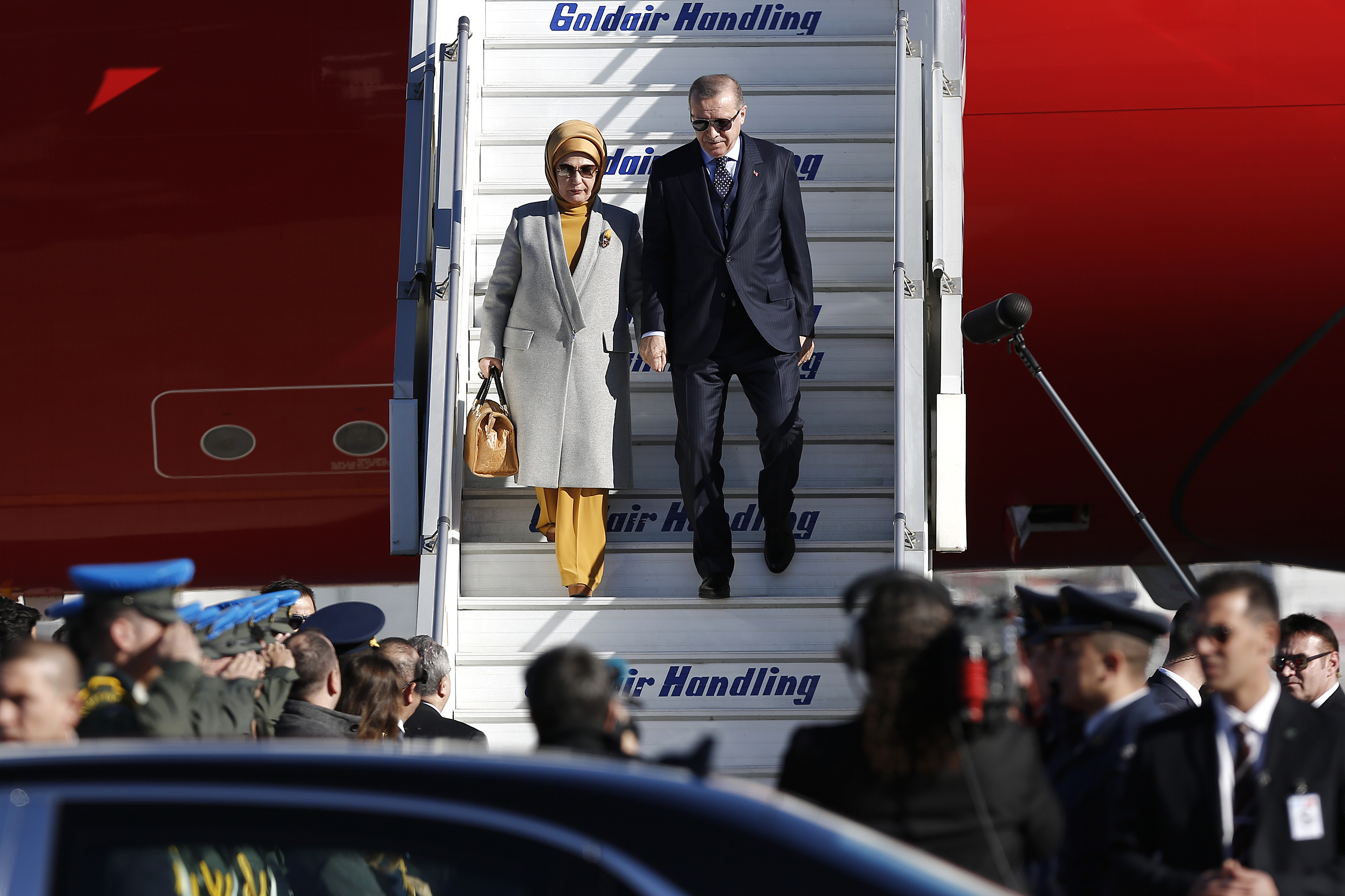 Γιατί ακύρωσε το πρόγραμμά της στην Αθήνα η Εμινέ Ερντογάν