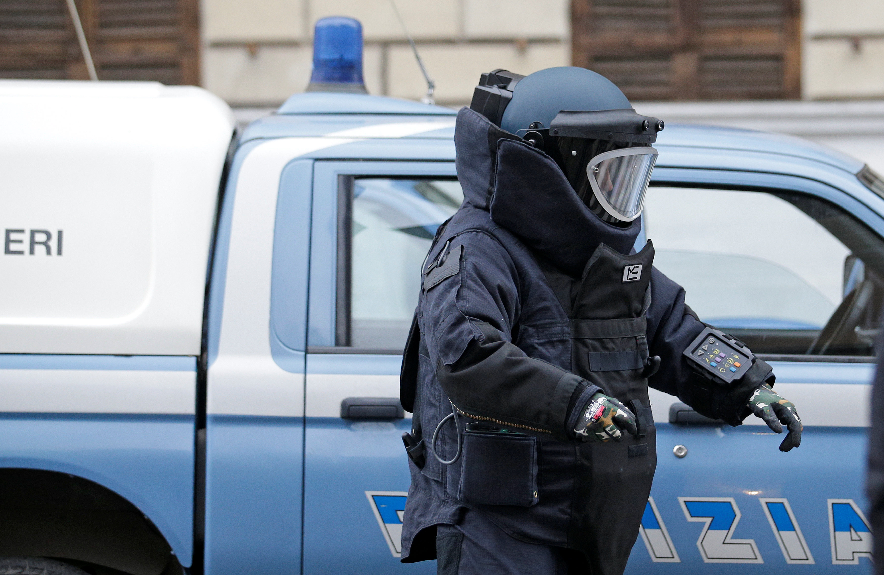 Ρώμη: Ανάληψη ευθύνης για την έκρηξη έξω από τμήμα καραμπινιέρων