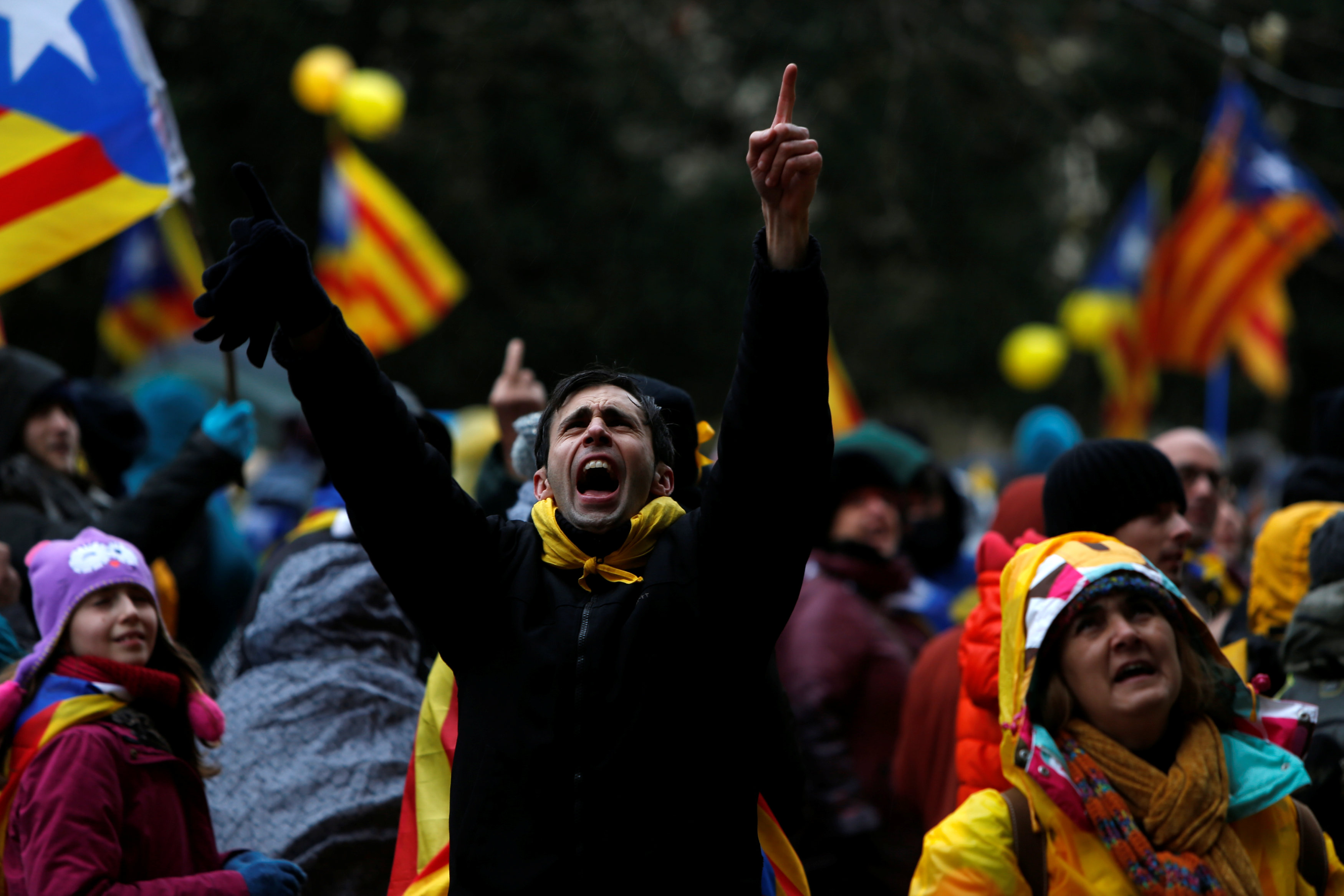 Ογκώδεις διαδηλώσεις στις Βρυξέλλες υπέρ της καταλανικής ανεξαρτησίας