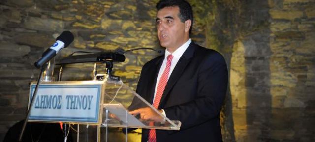 Έφυγε από τη ζωή ο δήμαρχος Τήνου Σίμος Ορφανός