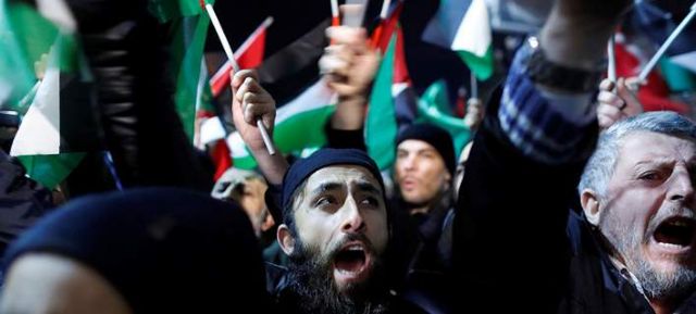 Κύπρος: Διαμαρτυρία Παλαιστινίων στην πρεσβεία των ΗΠΑ