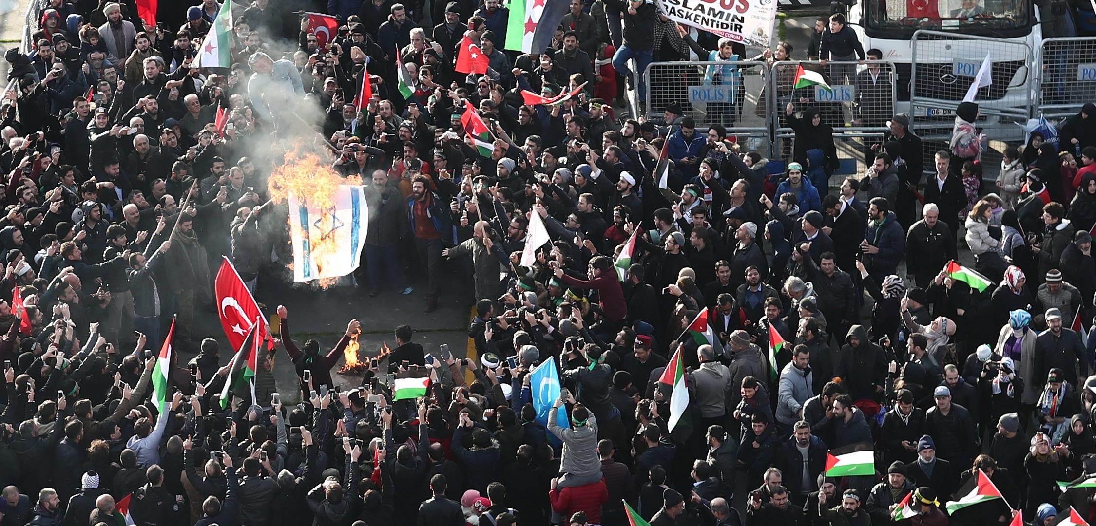 Γερμανός υπουργός: Στοιχεία αντισημιτισμού στα επεισόδια για Ιερουσαλήμ