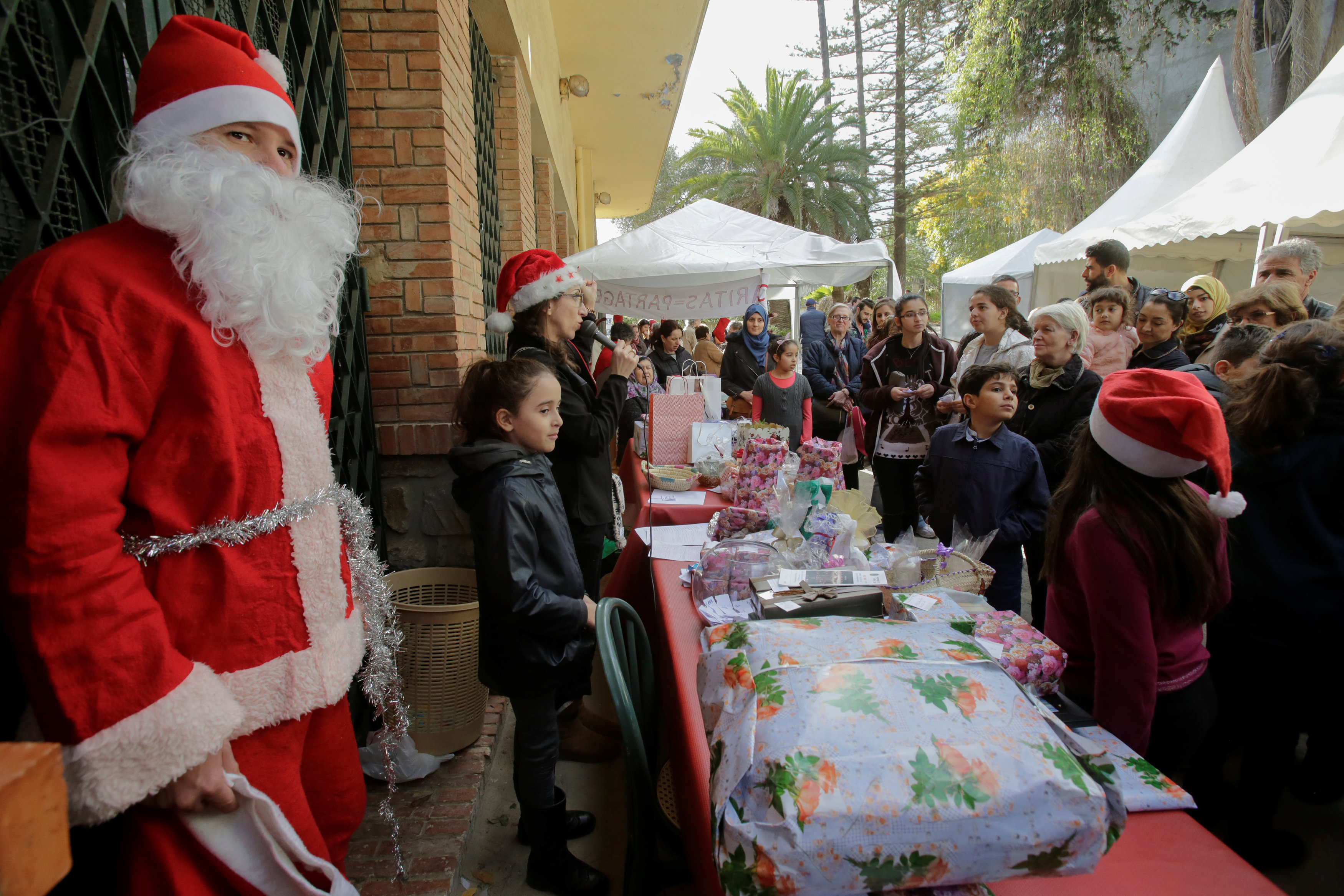 Χριστουγεννιάτικη αγορά άνοιξε στην αλγερινή πρωτεύουσα