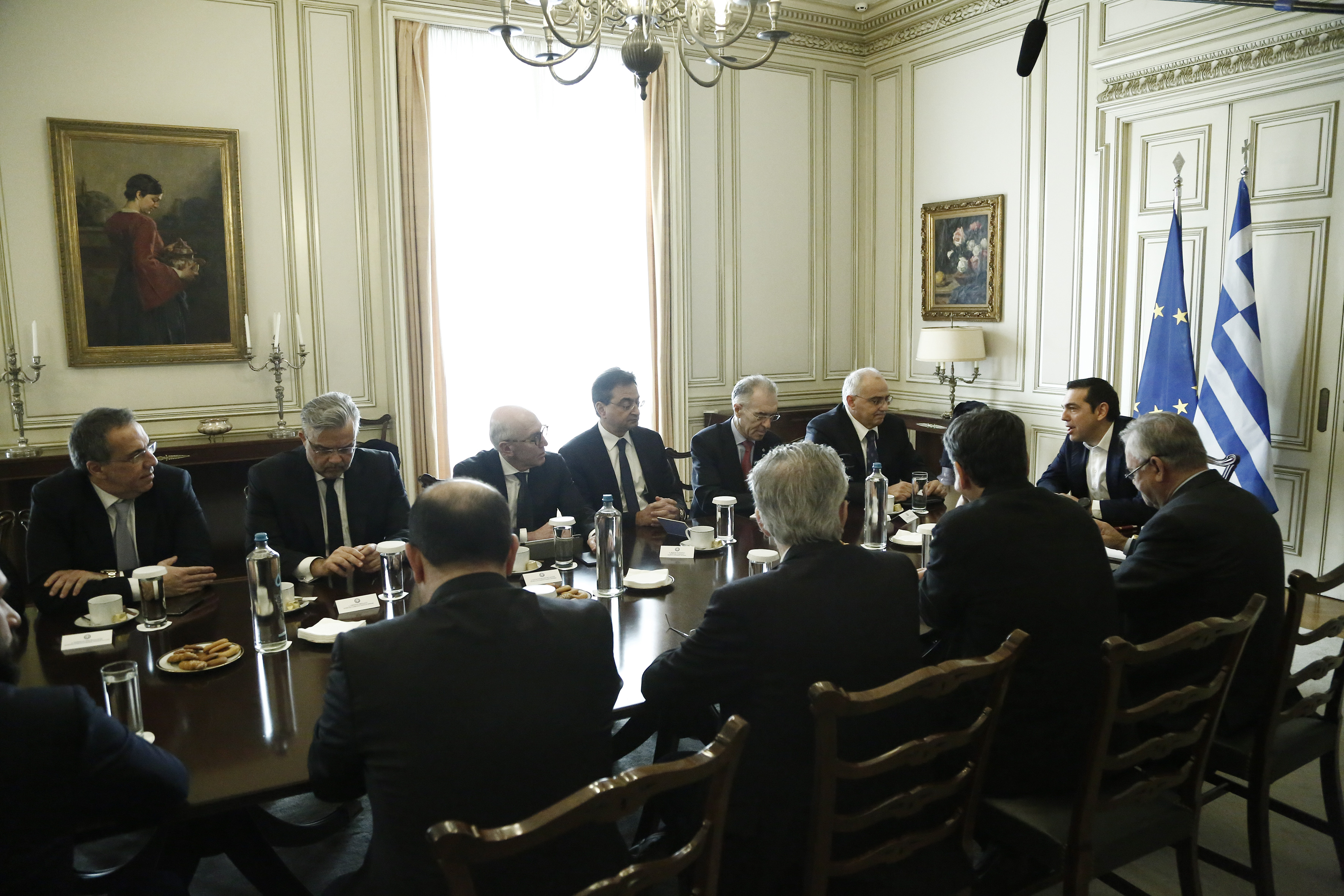 Τσίπρας σε τραπεζίτες: Στόχος οι μεγαλομπαταχτσήδες