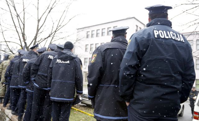 Συνελήφθησαν έξι Βοσνιοι για εγκλήματα πολέμου σε βάρος Σέρβων