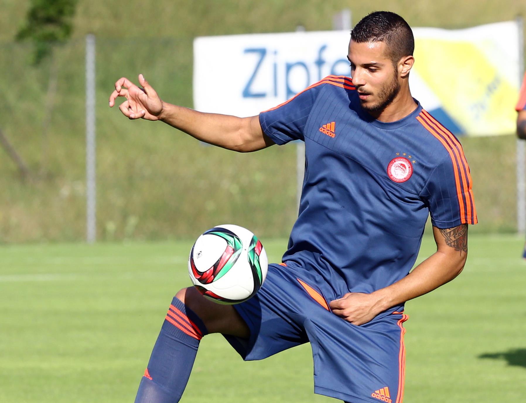 Επιστρέφει στον Ολυμπιακό για να φύγει ο Τάσος Καραμάνος