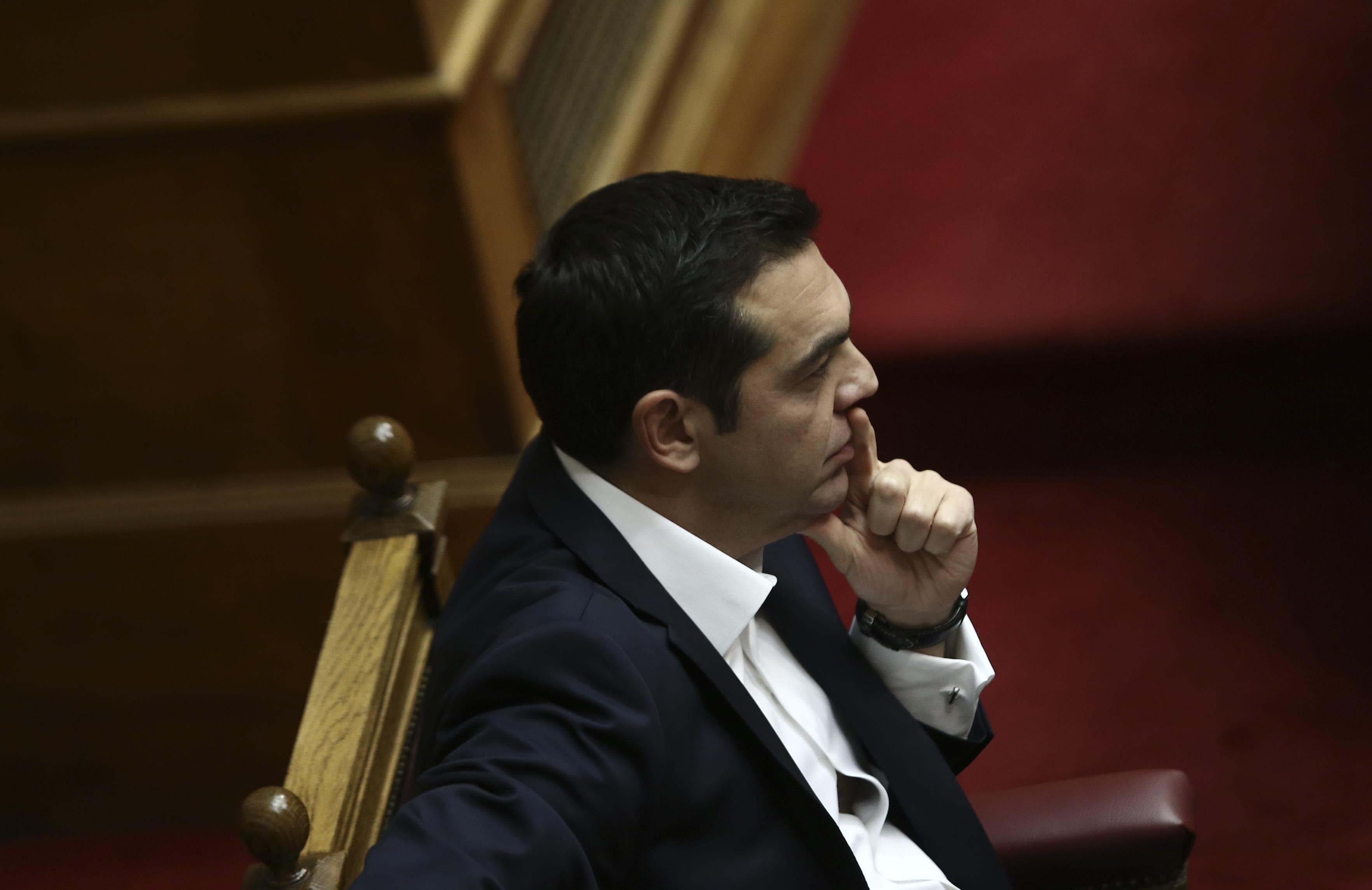 Πολιτικός Καζαμίας: Τι περιμένει την κυβέρνηση το 2018