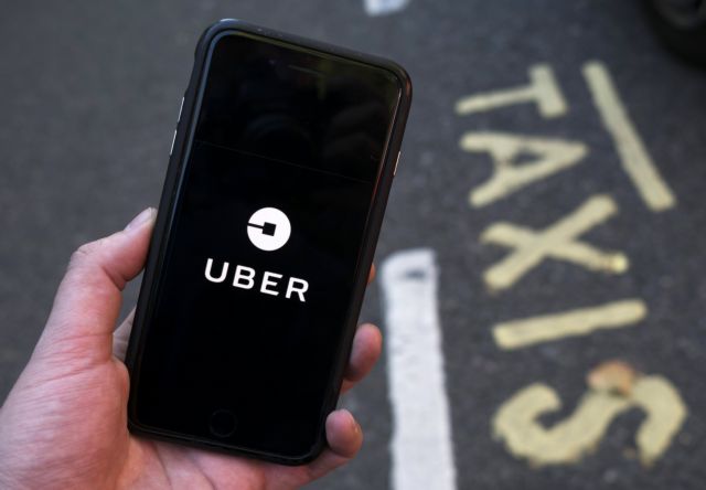 Οδηγοί ταξί: «Νίκη της κοινωνίας» η απόφαση για Uber