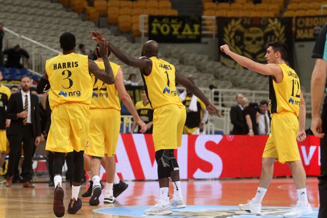 Η ΑΕΚ νίκησε (84-64) και προσπέρασε τη Βενέτσια