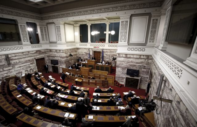 Κατατέθηκε η τροπολογία για άρση χαμηλού ΦΠΑ στα νησιά