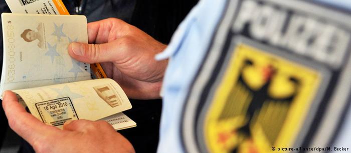 Σε συνεννόηση με Αθήνα οι έλεγχοι στα γερμανικά αεροδρόμια