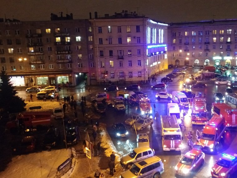 Έκρηξη σε σουπερμάρκετ στην Αγ.Πετρούπολη – Τουλάχιστον 10 τραυματίες