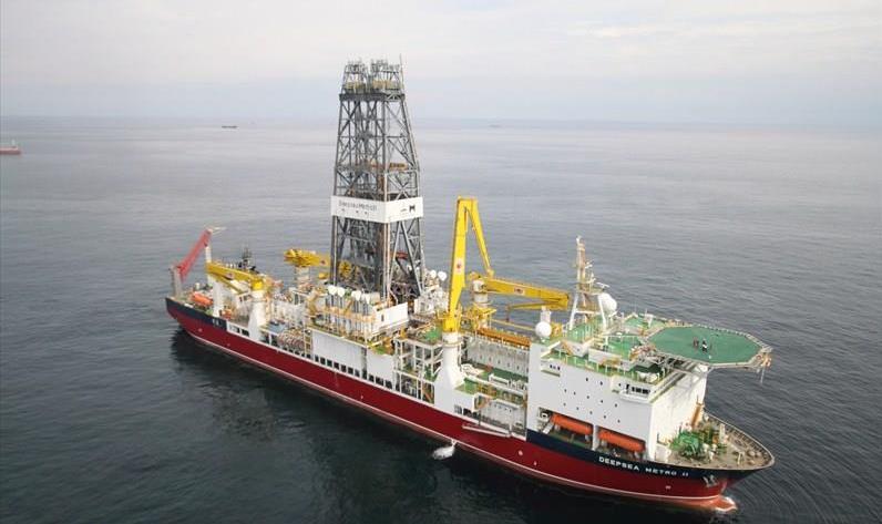 Αυτό είναι το τουρκικό γεωτρύπανο που διασχίζει το Αιγαίο [φωτογραφίες]