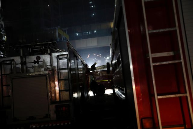 Μουμπάι: Δώδεκα νεκροί από πυρκαγιά σε πολυώροφο κτίριο