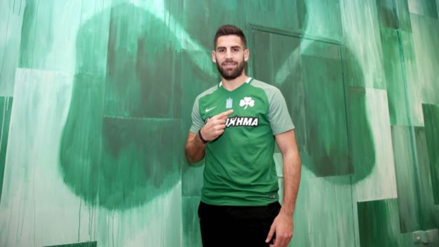 Παίκτης του Παναθηναϊκού ο Βαγγέλης Οικονόμου