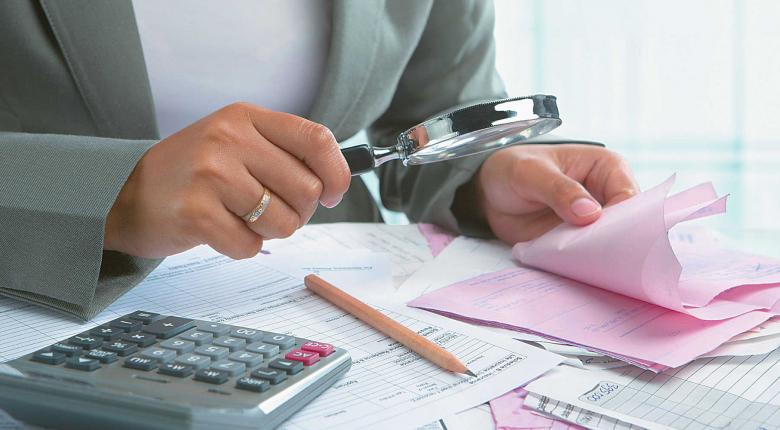 Ποιοι θα πέσουν στα «δίχτυα» της εφορίας το 2018