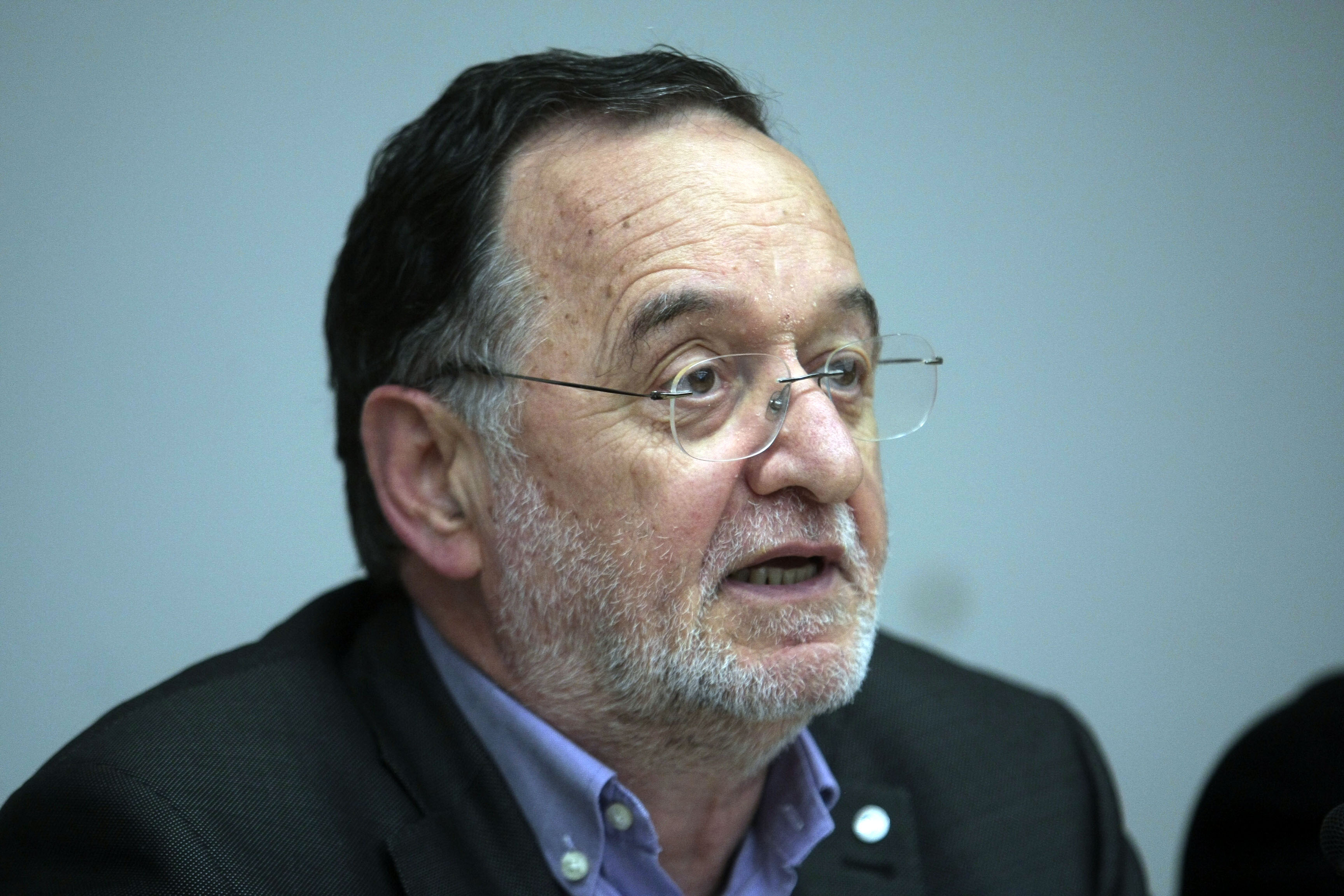 Ο Λαφαζάνης στο in.gr για τον πλειστηριασμό των γραφείων της ΛΑΕ