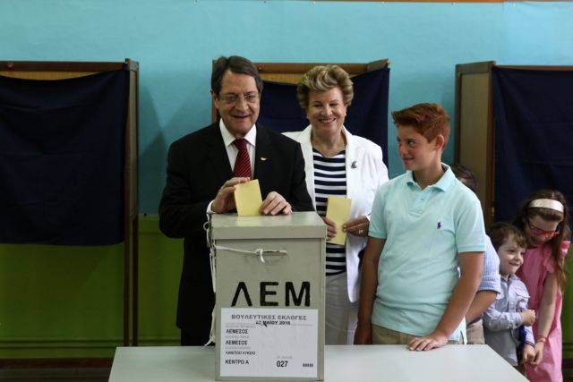 Στην εκλογή νέου προέδρου ποντάρουν οι Κύπριοι