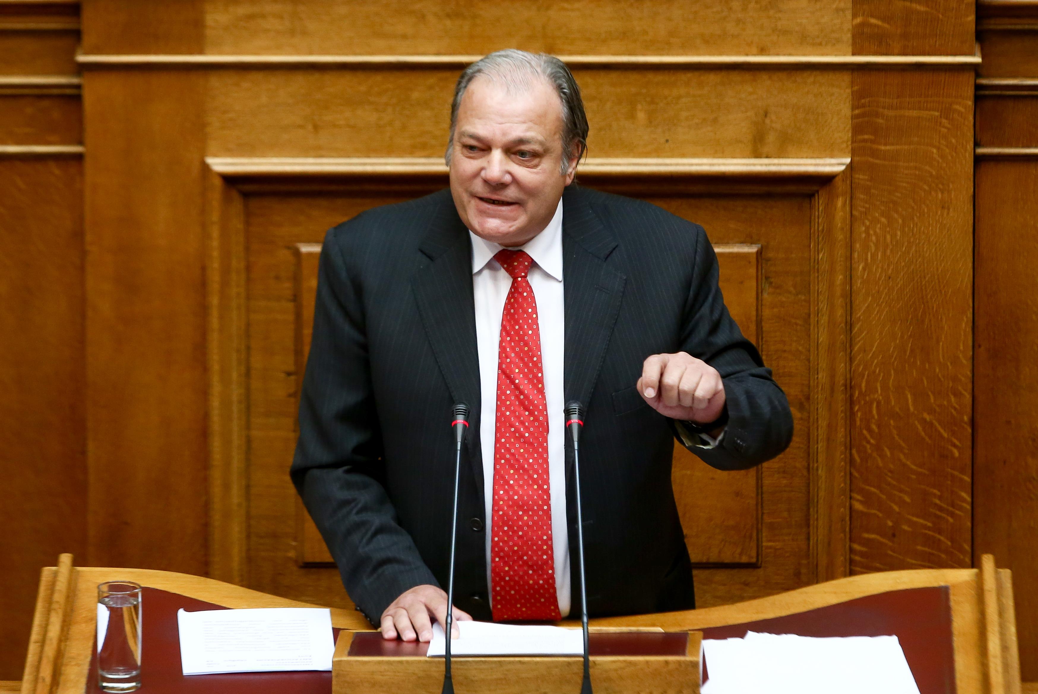 Απειλές Κατσίκη για αποχώρηση αν αλλάξει στάση ο Καμμένος για ΠΓΔΜ