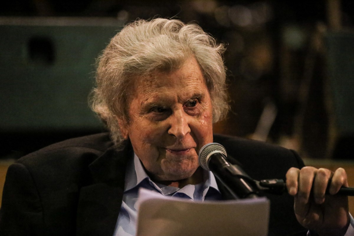 Letter to a young tenor: Mikis Theodorakis replies on the irredentism of Skopje