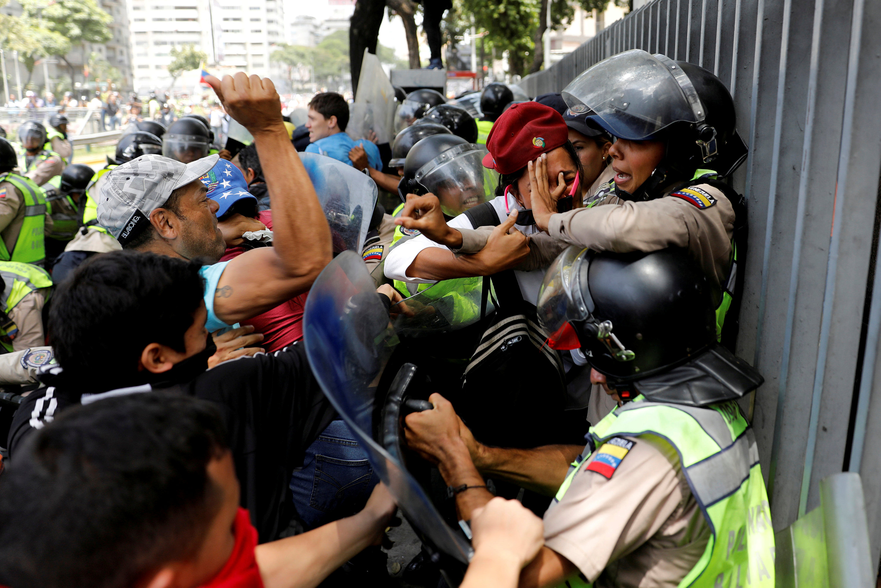 Βενεζουέλα: Πολλοί νεκροί κατά τη σύλληψη του πρώην αστυνομικού Πέρες