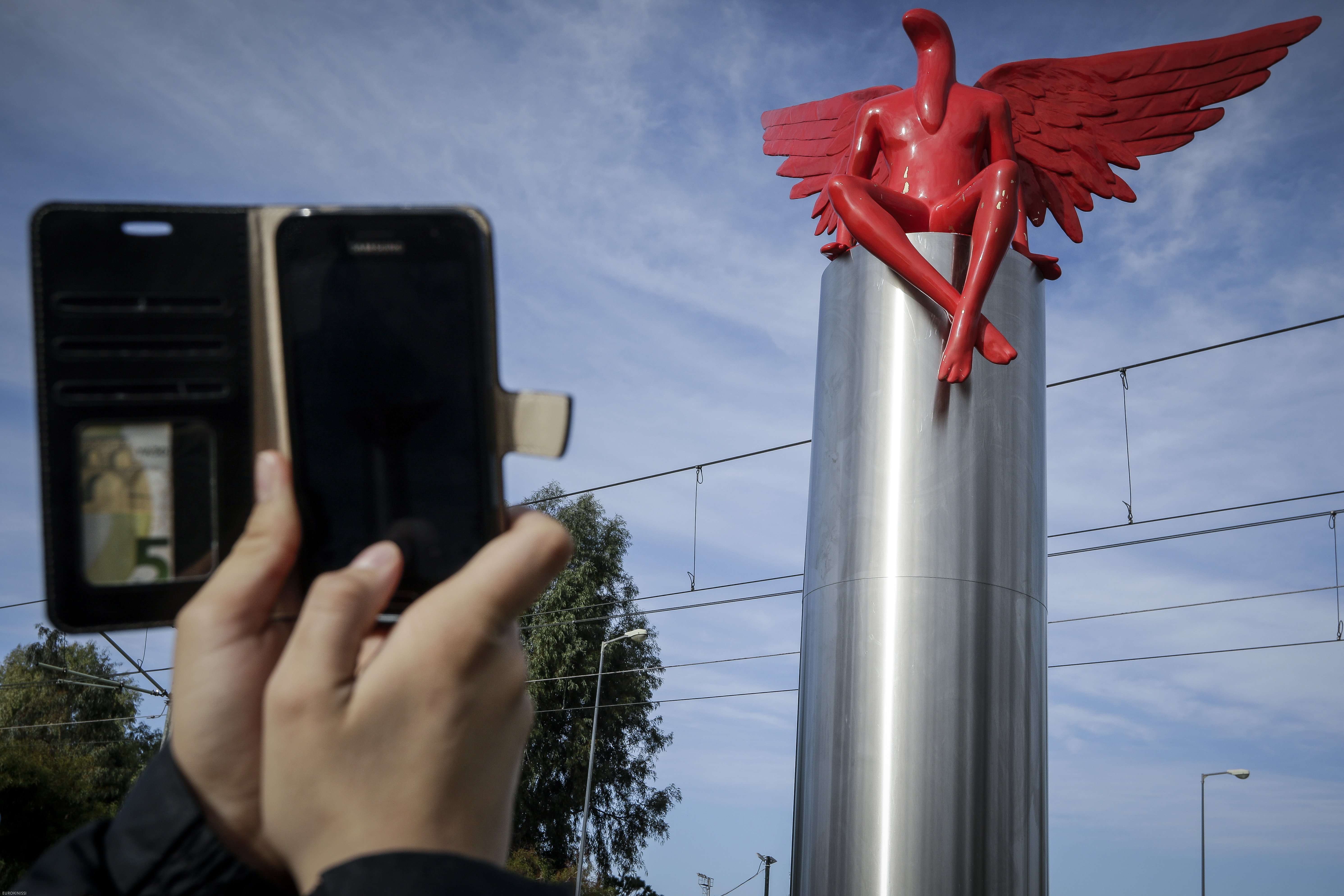 Unprotected protector: Palaio Faliro mayor says Golden Dawn toppled angel statue