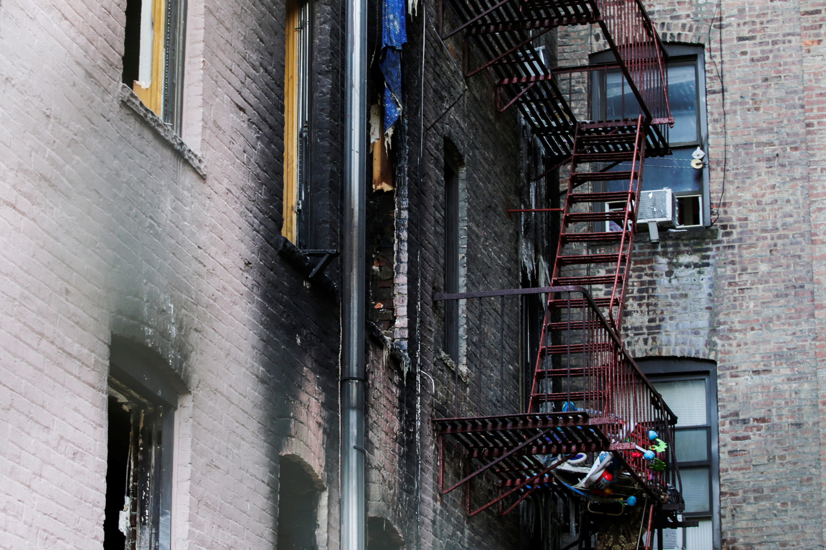 Μπρονξ: Νέα πυρκαγιά με 23 τραυματίες σε πολυκατοικία