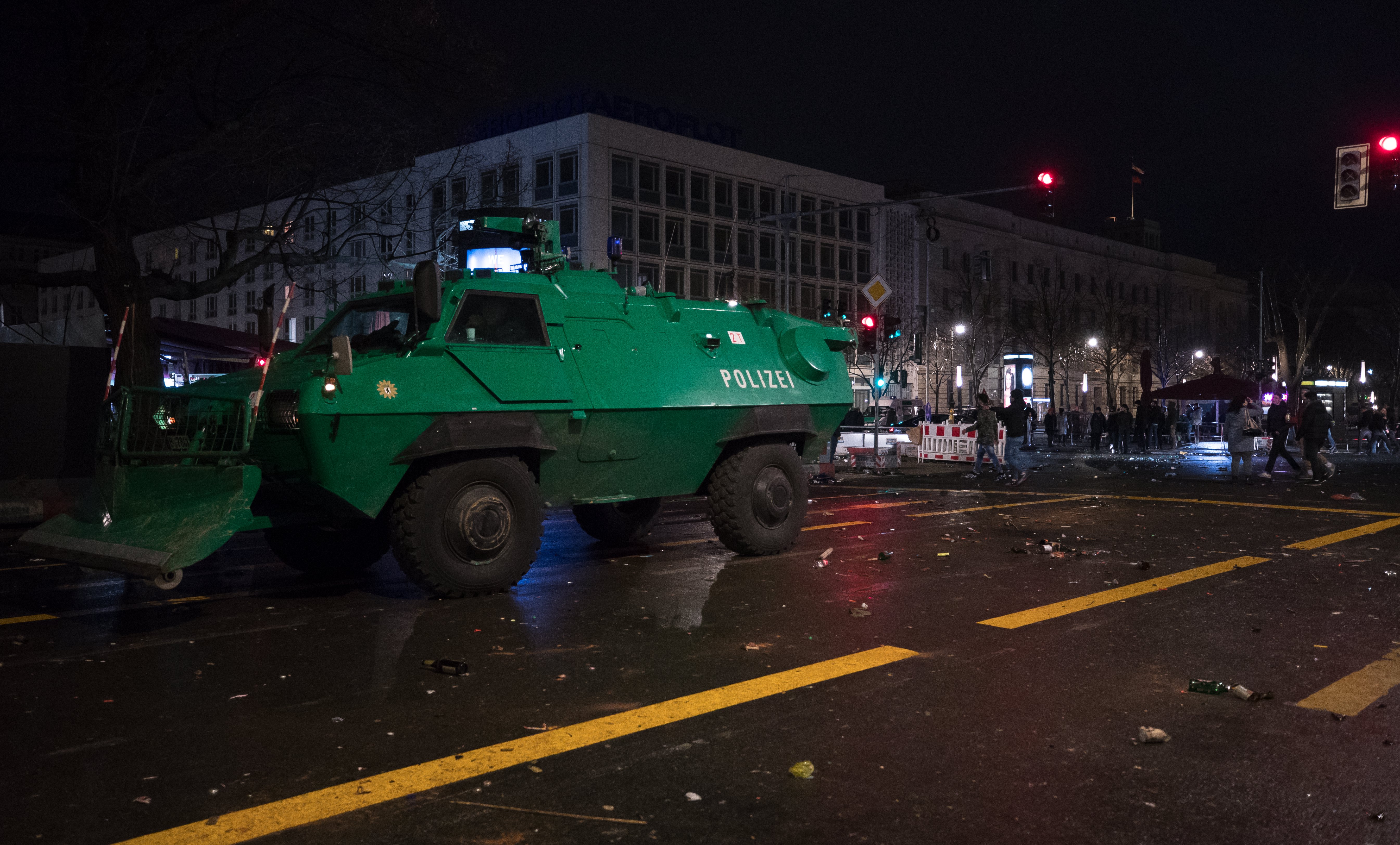 Γερμανία: Δύο νεκροί από έκρηξη κροτίδων