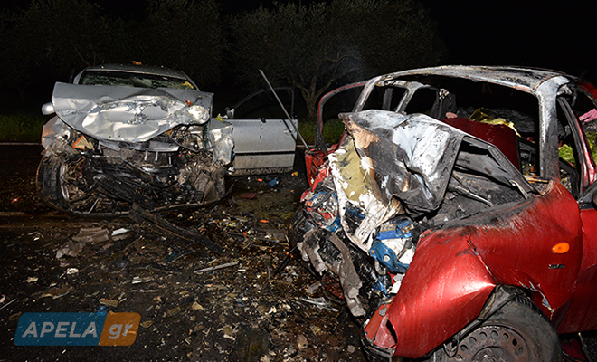 Σπάρτη: Σφοδρή σύγκρουση αυτοκινήτων με δύο νεκρούς [Εικόνες]
