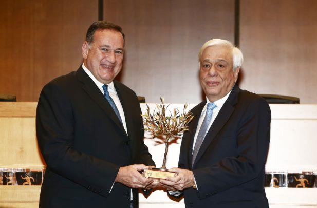 Παυλόπουλος: Χρέος μας η στήριξη του Ολυμπιακού Ιδεώδους