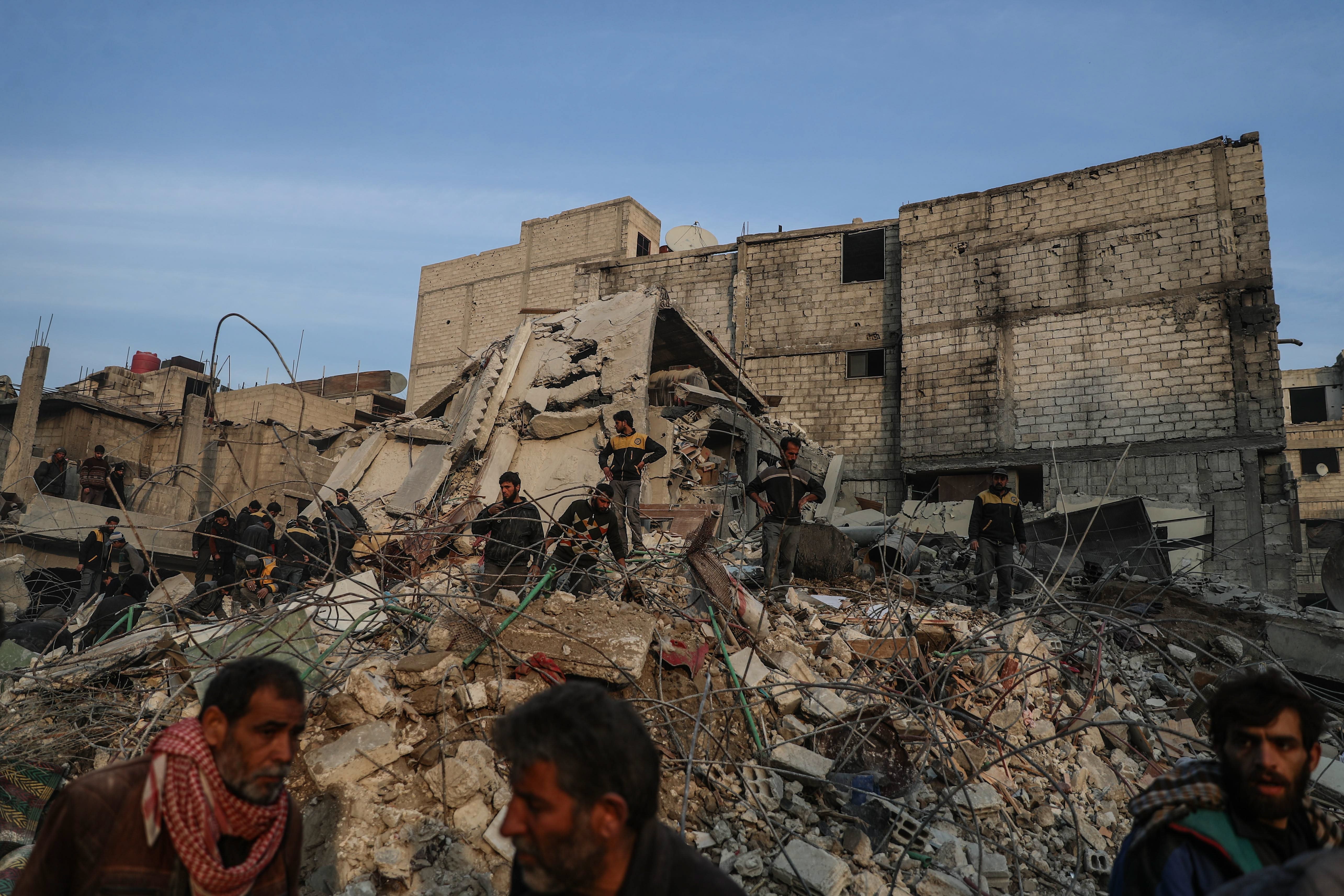 Συρία: Σχεδόν 100.000 οι εκτοπισμένοι σε ένα μήνα εχθροπραξιών