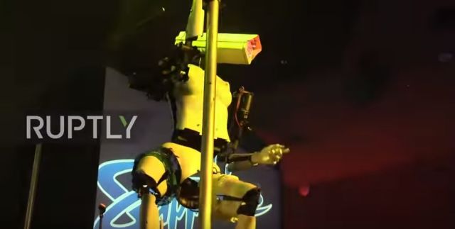 Ρομπότ-στριπτιζέζ: Μια από τις χειρότερες ιδέες του 2018