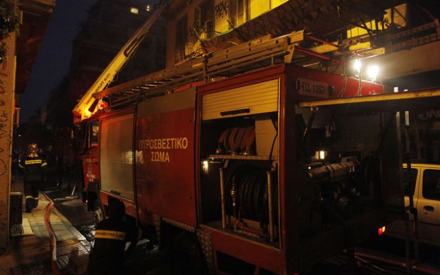 Πυρκαγιά στο κοινωνικό ιατρείο στο λιμάνι Θεσσαλονίκης