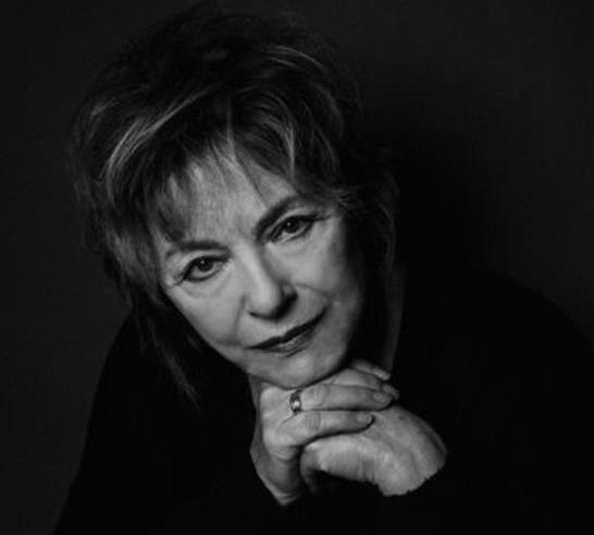 Ρένη Πιττακή: Το θέατρο δεν είναι ψυχοθεραπεία