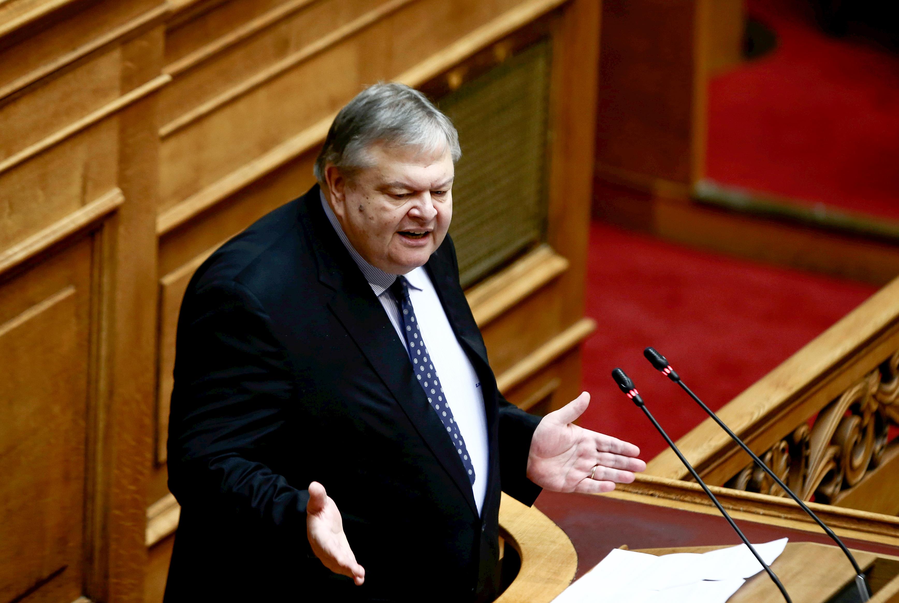 Βενιζέλος: Η ΠΓΔΜ έχει αναλάβει δεσμεύσεις για τον αλυτρωτισμό από το 1995