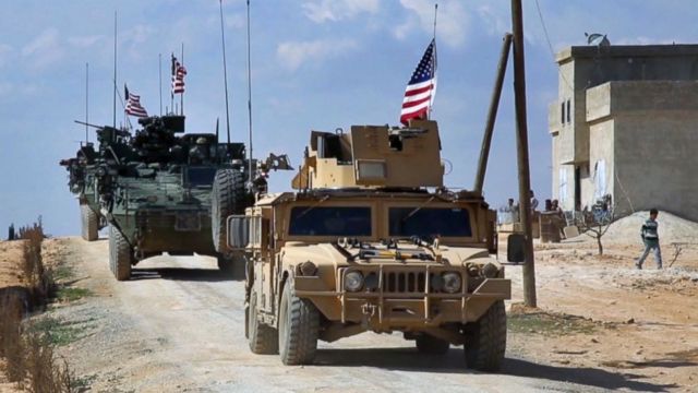 Νέα στρατηγική: Ο στρατός των ΗΠΑ δεν φεύγει από τη Συρία