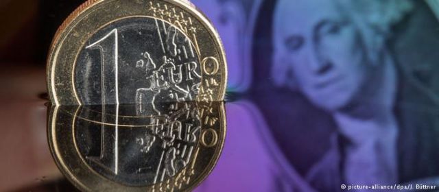 Ριζικές μεταρρυθμίσεις ζητούν οικονομολόγοι